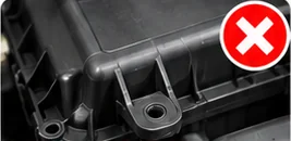 Airbox with a broken mounting tab